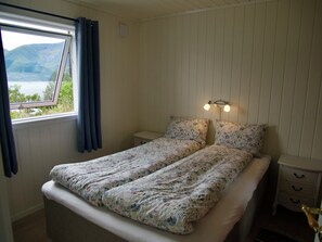 2 sovrum, strykjärn/strykbräda och gratis wi-fi