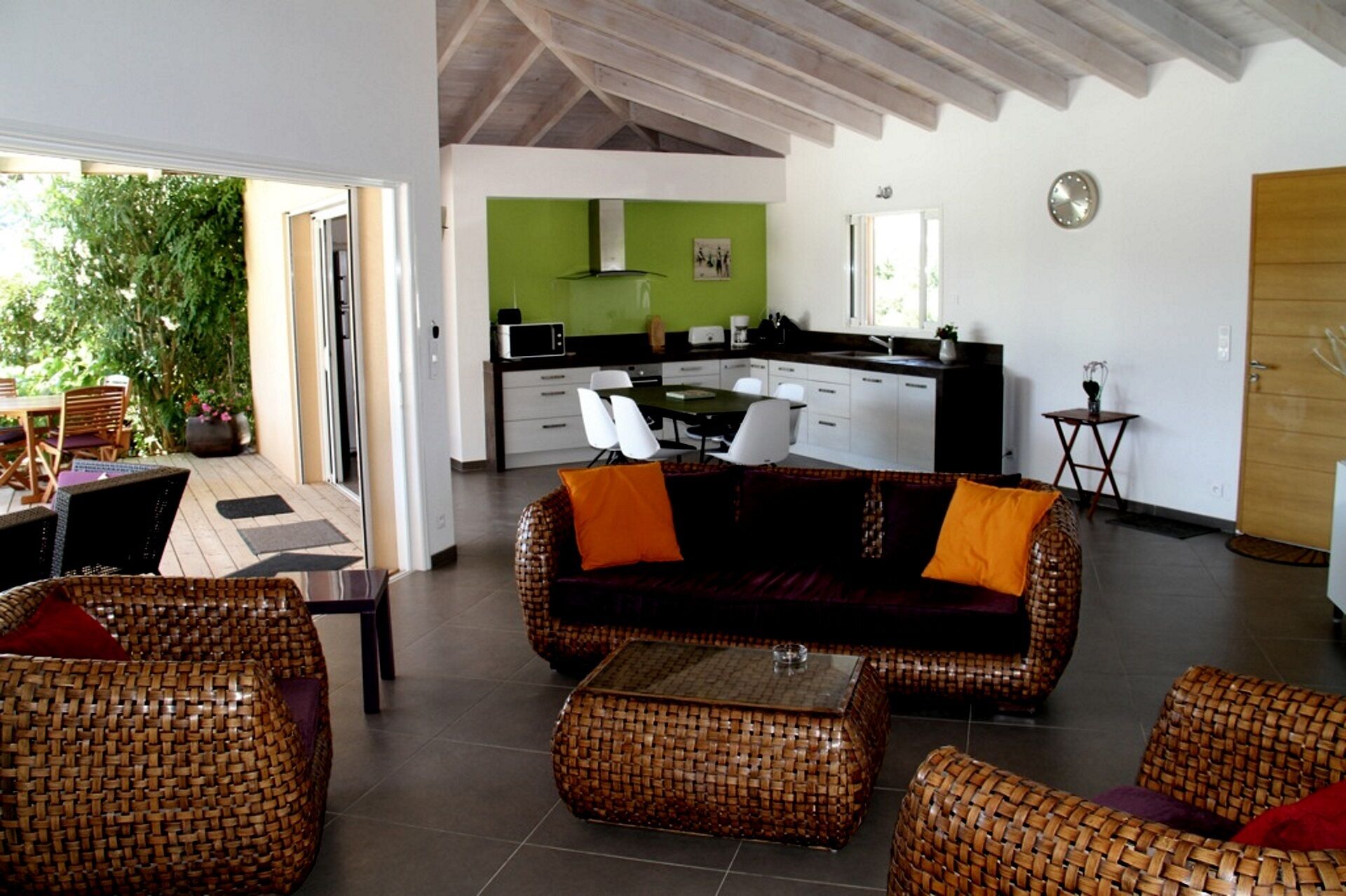 Villa near the beach of the cabanon blue