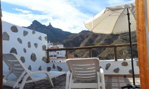 Property grounds - Typical house Canaria, Tejeda with all amenities. (Tejeda .Las Palmas)