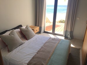 2 dormitorios, tabla de planchar con plancha, wifi gratis y ropa de cama