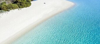 Casa a 2 km. da Chia con giardino e vista mozzafiato sul golfo