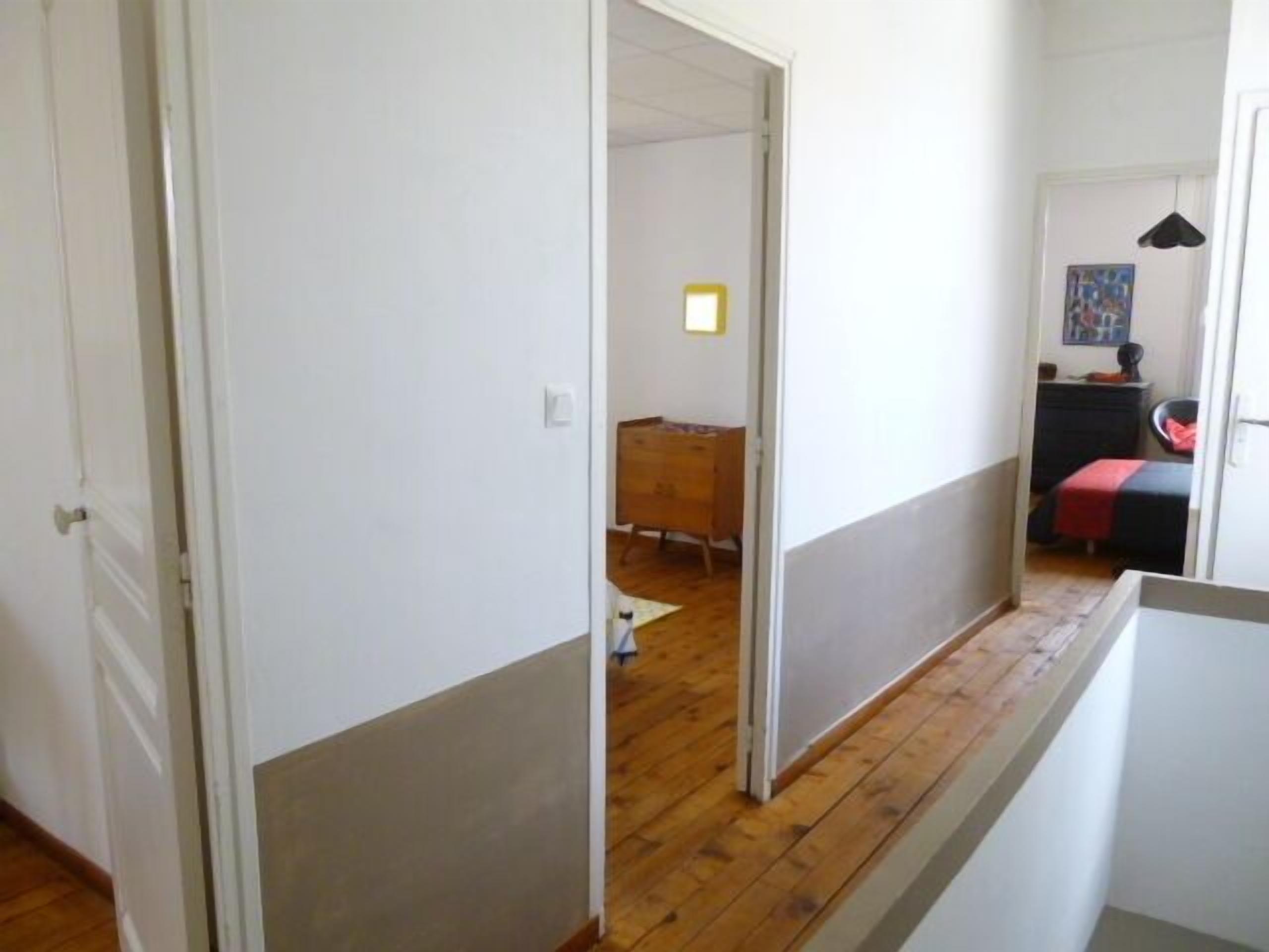 Pretty old house, in domain with closed garden with trees and private swimming pool