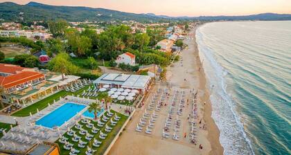 Acharavi Beach Villa - Luxury Seaside Villa Rental in Acharavi, Island of Corfu.
