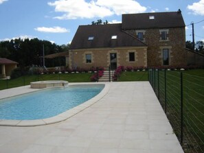 Piscine extérieure