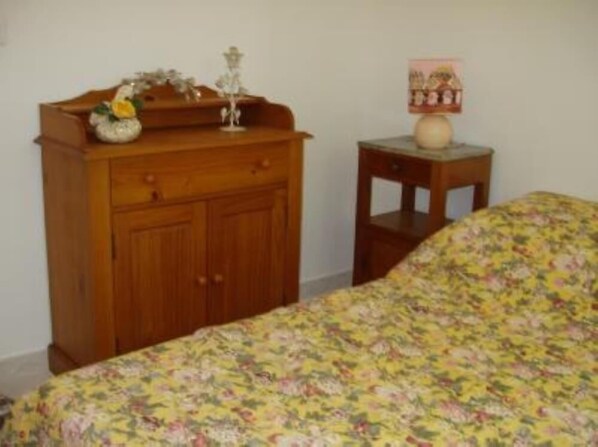 2 bedrooms, iron/ironing board, free WiFi, bed sheets - Apartment/ flat - Pieve (Piève)
