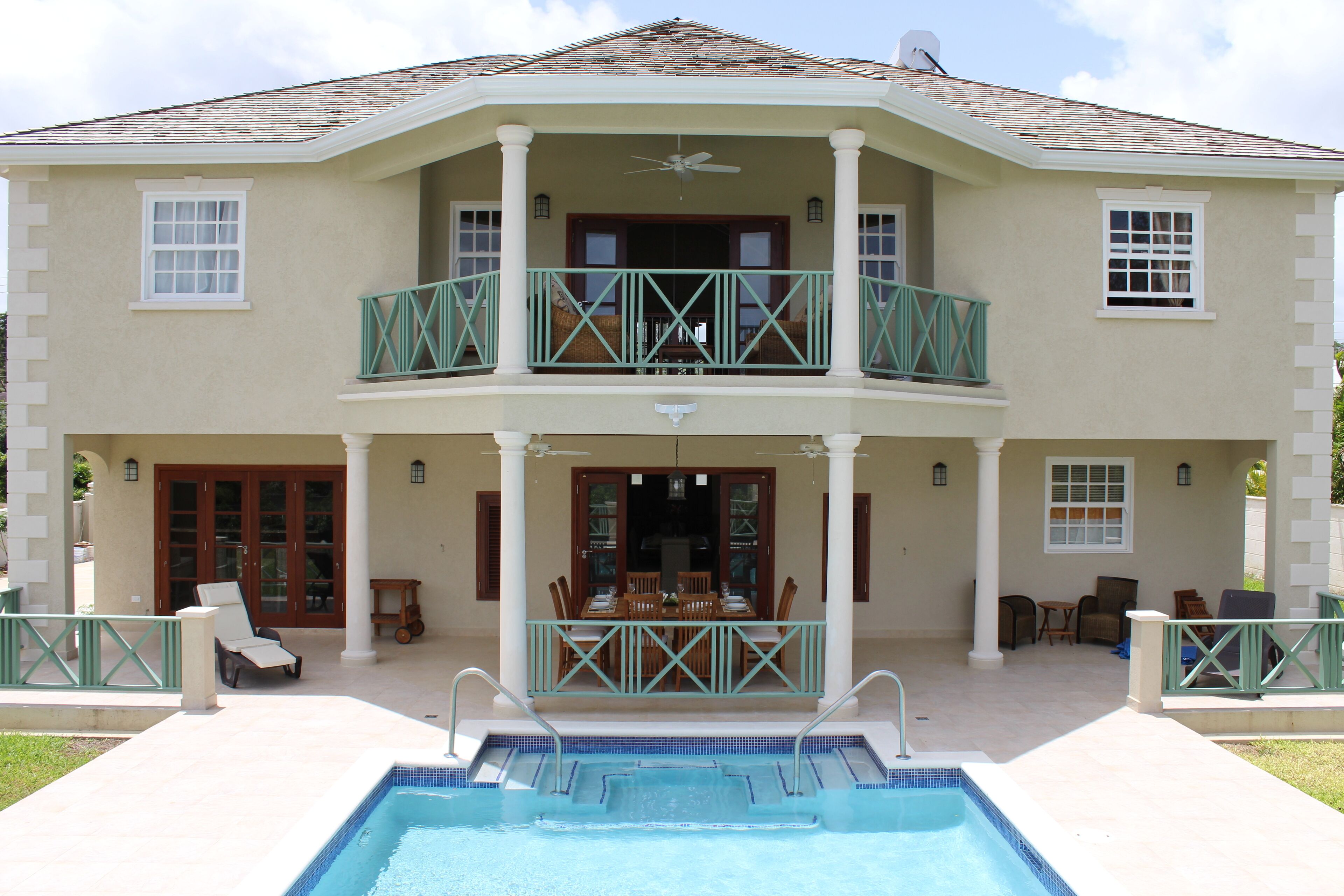 Alberca al aire libre 