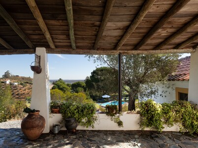 House Countryside with view on the Dam, with Pool, lawn, Barbecue, porch