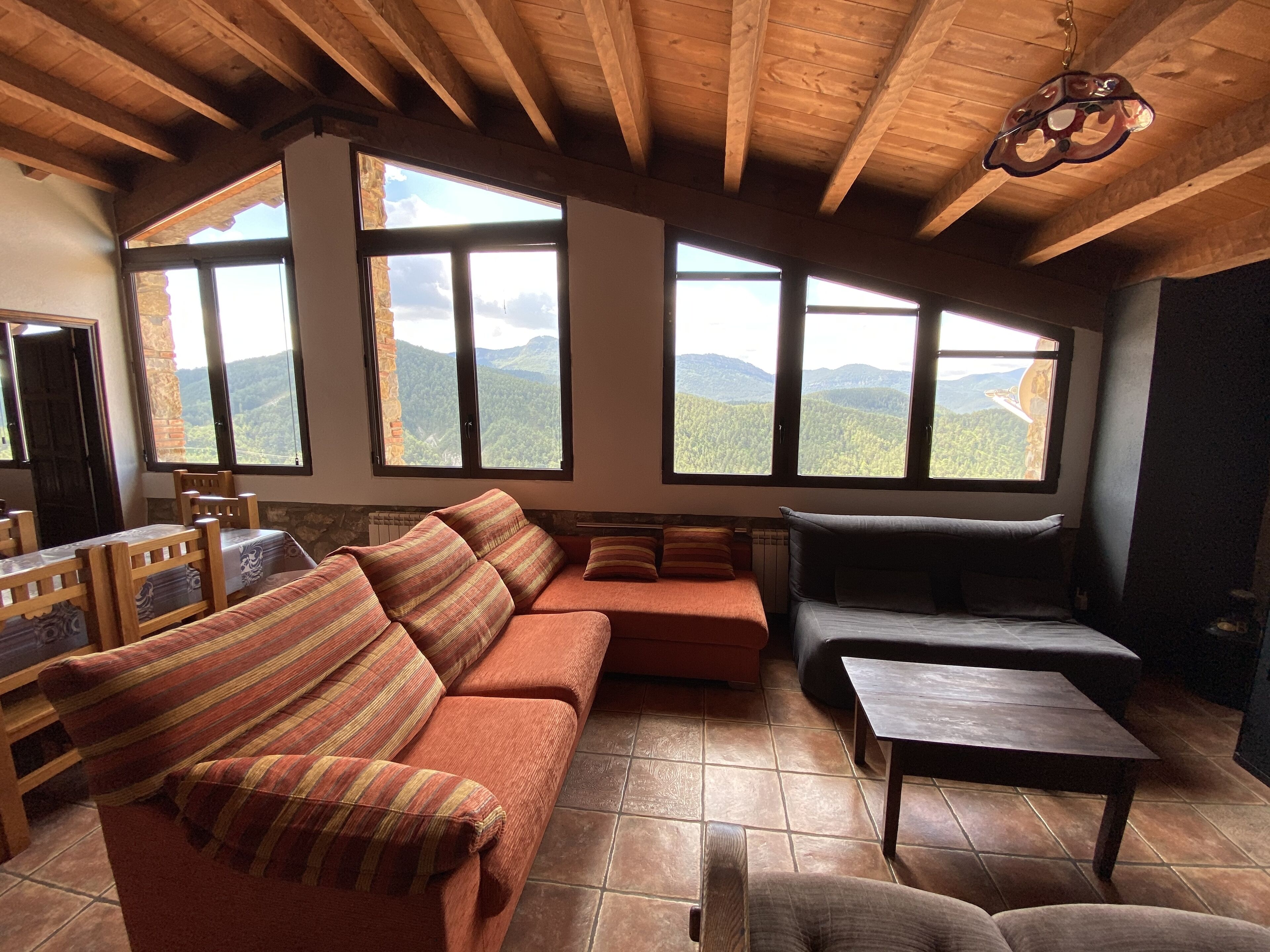 Casa rural Mas Merolla para 10 personas