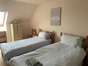 4 bedrooms, iron/ironing board, travel cot, free WiFi