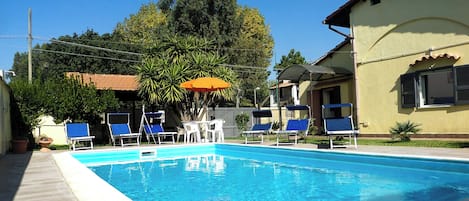 Alberca al aire libre