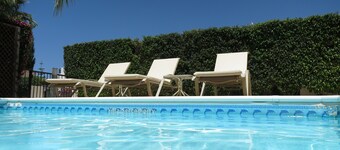 Luxurious Villa with Private Pool, Sea and Mountain Views