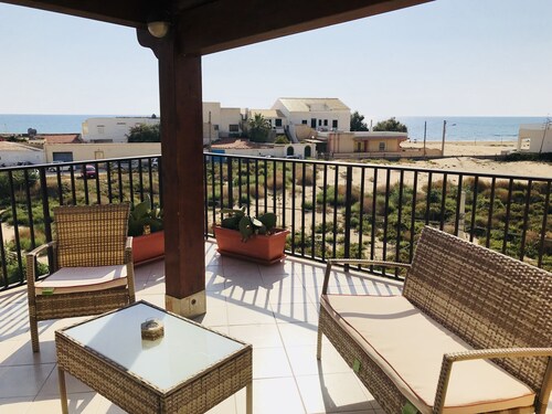 Arundo Domus - casa a un paso del mar de Donnalucata 