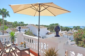Property grounds - Oasis de Capistrano (Nerja)