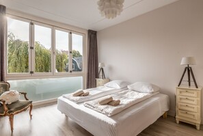 4 Schlafzimmer, Bügeleisen/Bügelbrett, Reisekinderbett, kostenloses WLAN