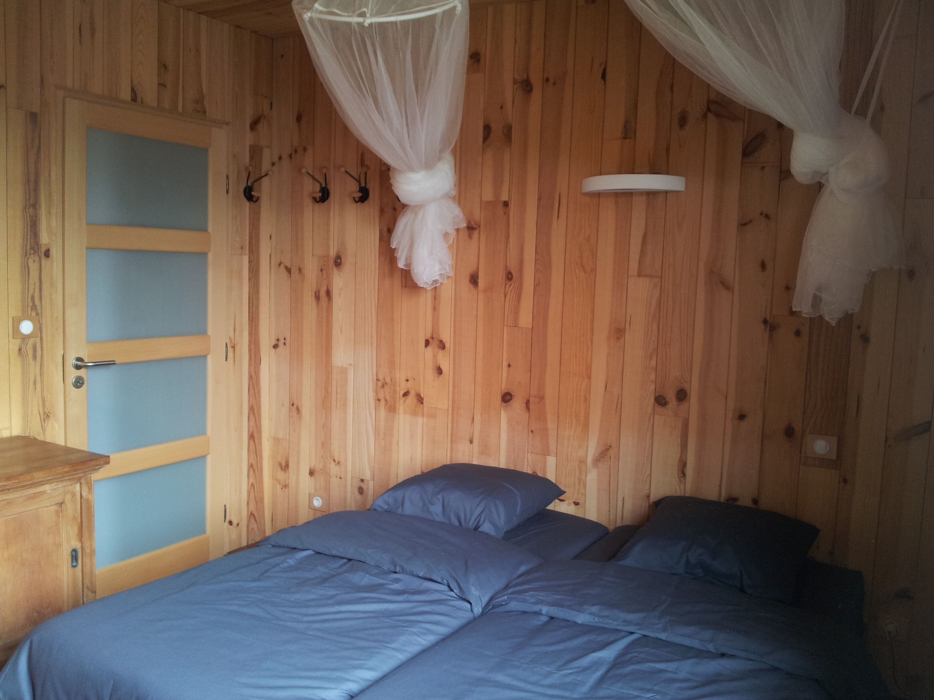 2 chambres, fer et planche à repasser, Wi-Fi