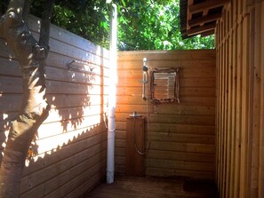 Enceinte de lâhĂ©bergement