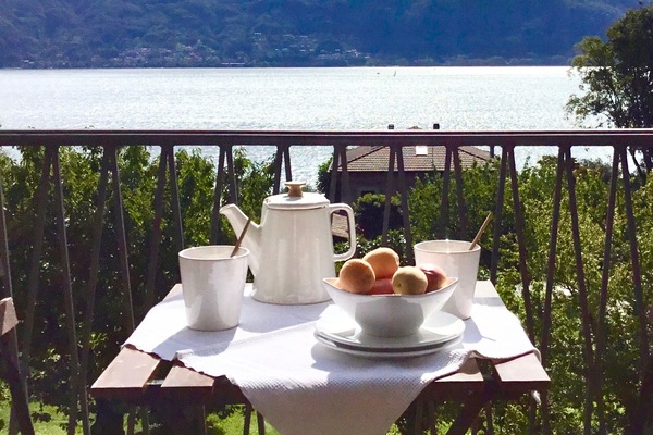 Balcony facing the lake