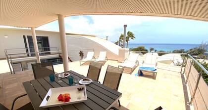 Pool, few min from the sea, protected inner courtyard