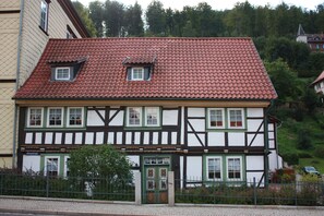 Exterior - Welcome to our apartment in beautiful Ruhla in the Thuringian Forest (Ruhla)