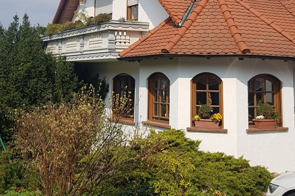 Comfortable apartment with pool for 2-6 people (110 sqm)