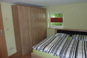 2 soveværelser, strygejern/strygebræt, weekendseng, gratis Wi-Fi