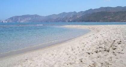 Ganzjaehrige Vermietung. Flughafen Cagliari! NEU: WLAN und Pelletofen