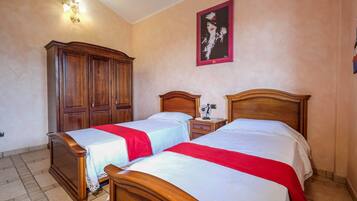 2 slaapkamers, een strijkplank/strijkijzer, wifi, beddengoed