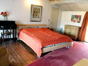 3 Schlafzimmer, kostenloses WLAN, Bettwäsche