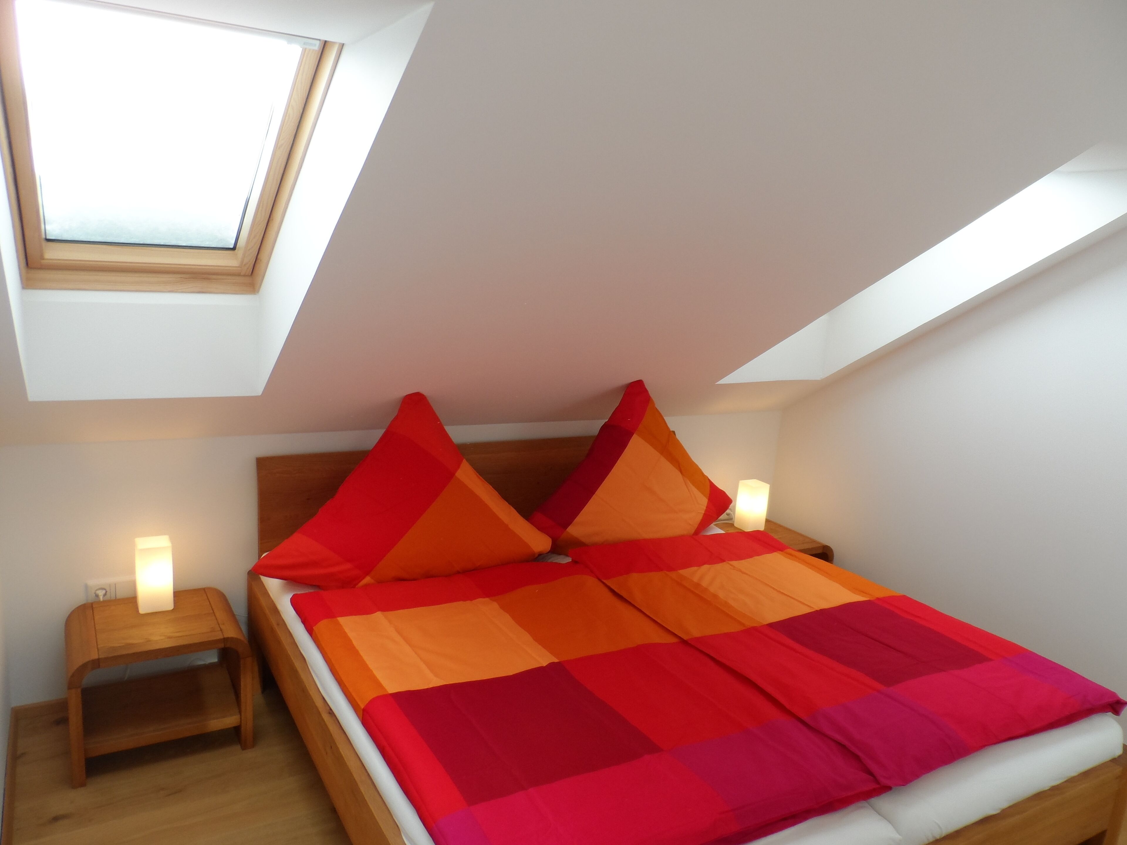 Expanded Spacious and modern, fully equipped kitchen and large living area