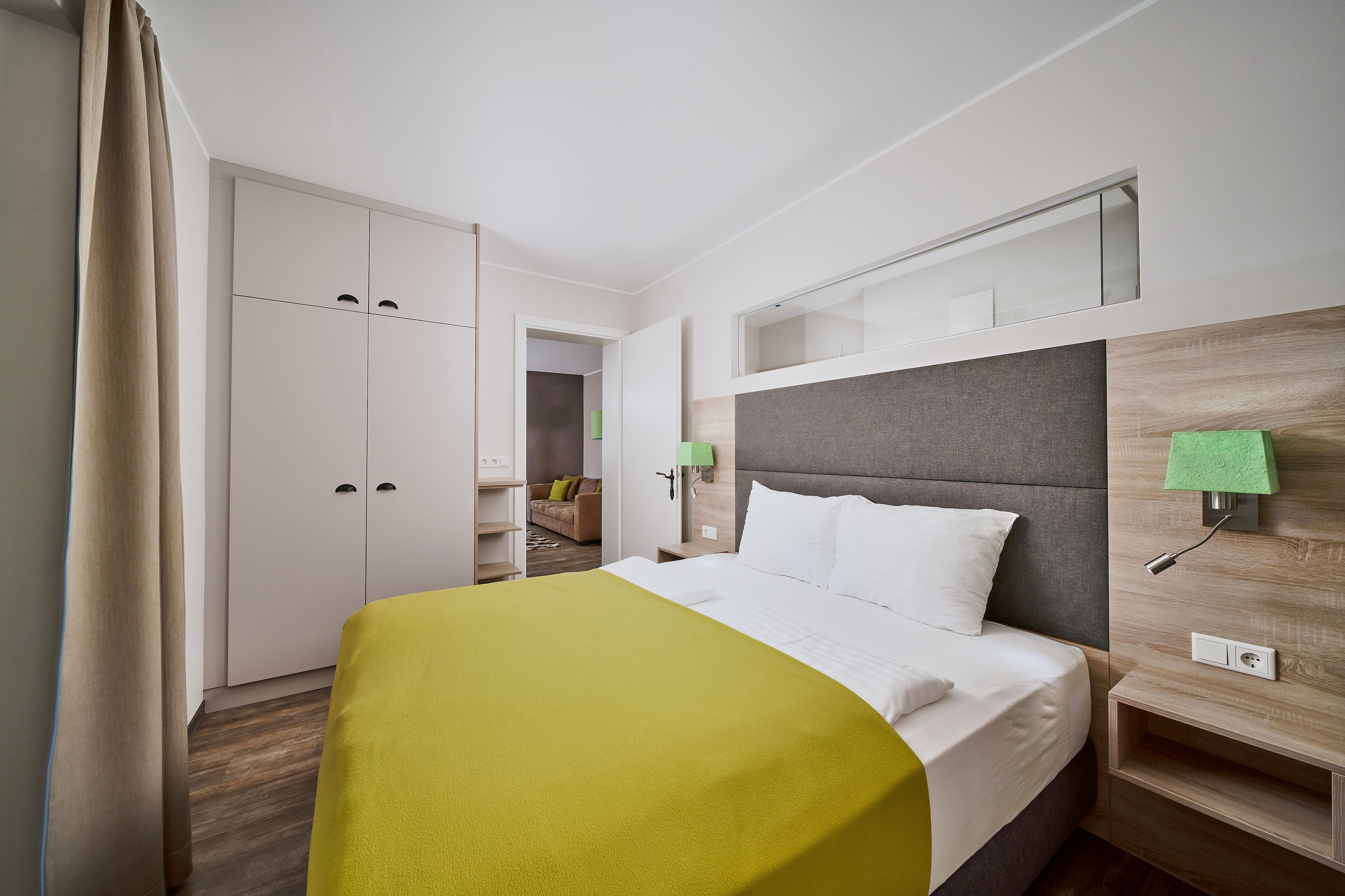 Noble, fully equipped apartment centrally located newly renovated