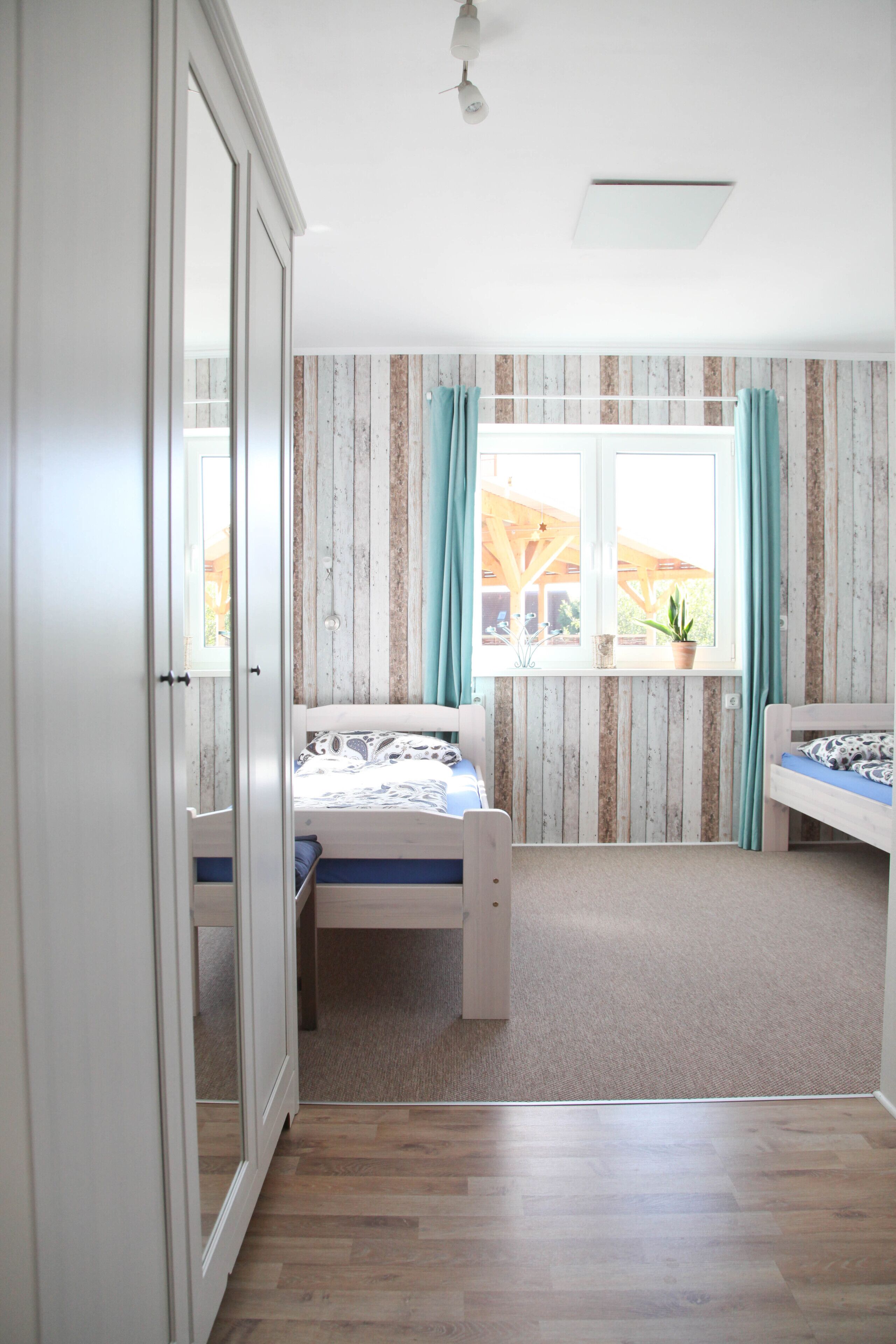 Scandinavian charm - sun-drenched terrace - Quiet location - New!