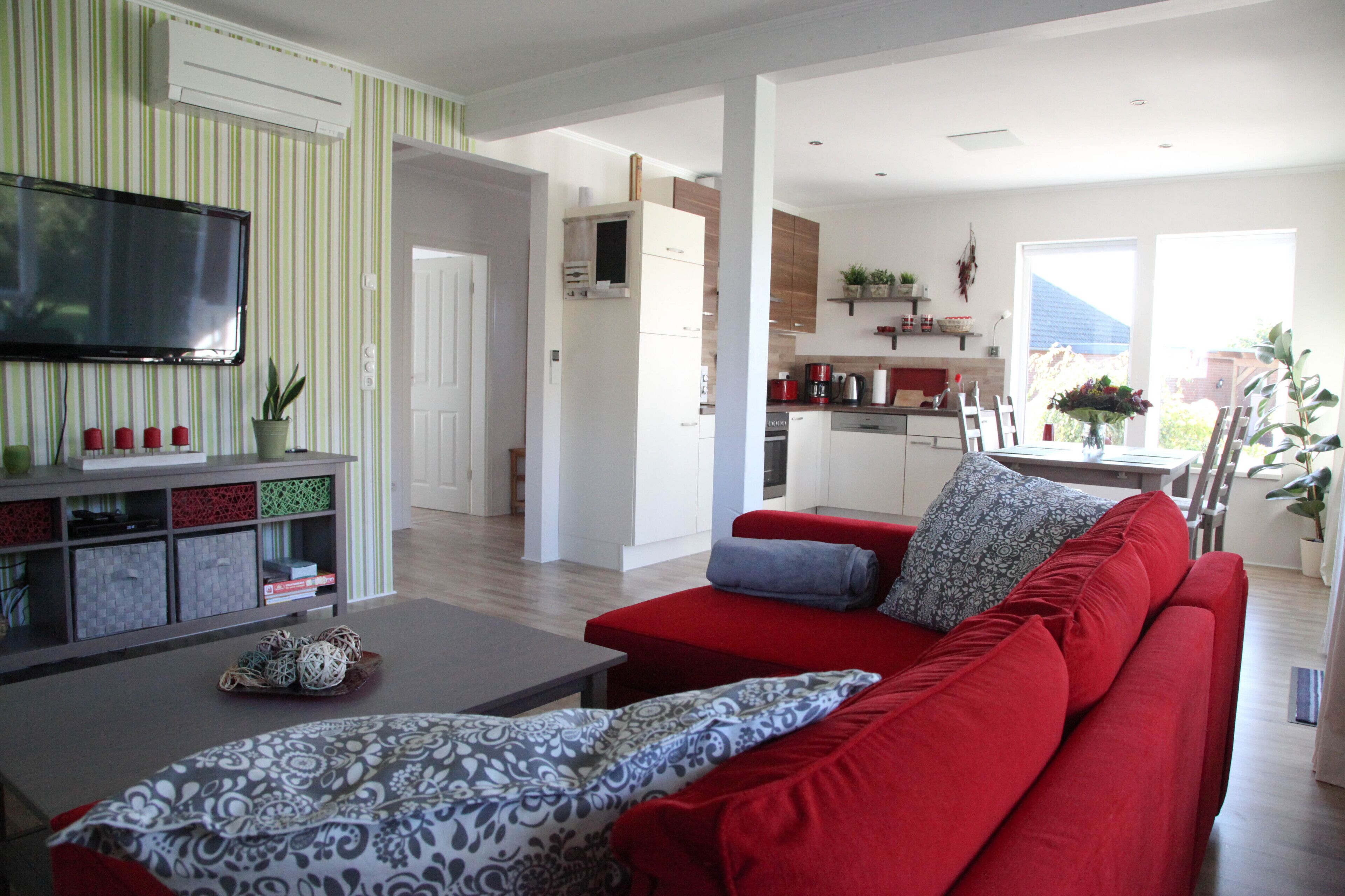 Scandinavian charm - sun-drenched terrace - Quiet location - New!