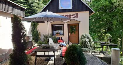 Maison de vacances pour 4 personnes + 2 enfants env. 40 qmĂ Bad Gottleuba-BerggieĂhĂŒbel, Saxe (Monts-MĂ©tallifĂšres-de-l'Est)