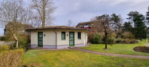 Exterior - Darss-Wieck, living room-kitchen-bedroom-balcony, sauna, 2- 3 persons, bicycle shed (Wieck)