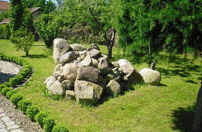 Detached house, fireplace, huge garden, small stream, idyllic, tranquillity, pure nature