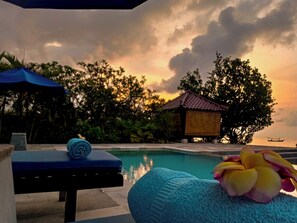 Outdoor pool - Villa Bima Sena- Luxury Beachfront Villa with Private Pool, Chef & Staff (2-6 p) (Brong Bong)
