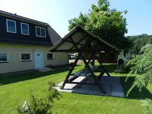 Terrace/patio - Peace and relaxation can be found on the Müritz in a direct seaside location (Priborn)