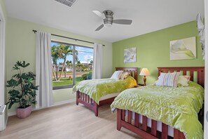 3 bedrooms, desk, iron/ironing board, travel crib
