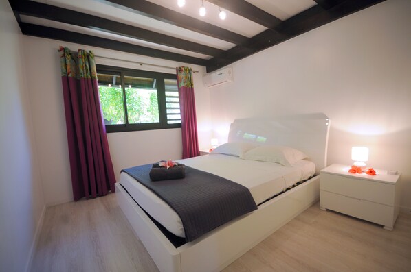 2 bedrooms, iron/ironing board, free WiFi, bed sheets