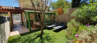 House T3 with terrace and garden in quiet residential area