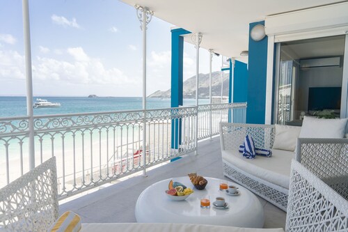 Splendid beach apartment