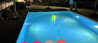 ERBALUNGA, Cap Corse: Komfortables Studio im Erdgeschoss der Villa mit Meerblick, Zugang zum Pool