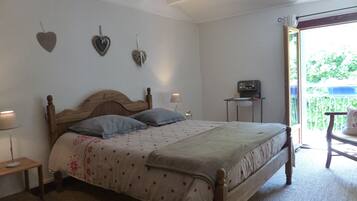 3 chambres, bureau, fer et planche à repasser, Wi-Fi