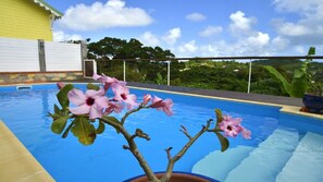 Piscina all'aperto