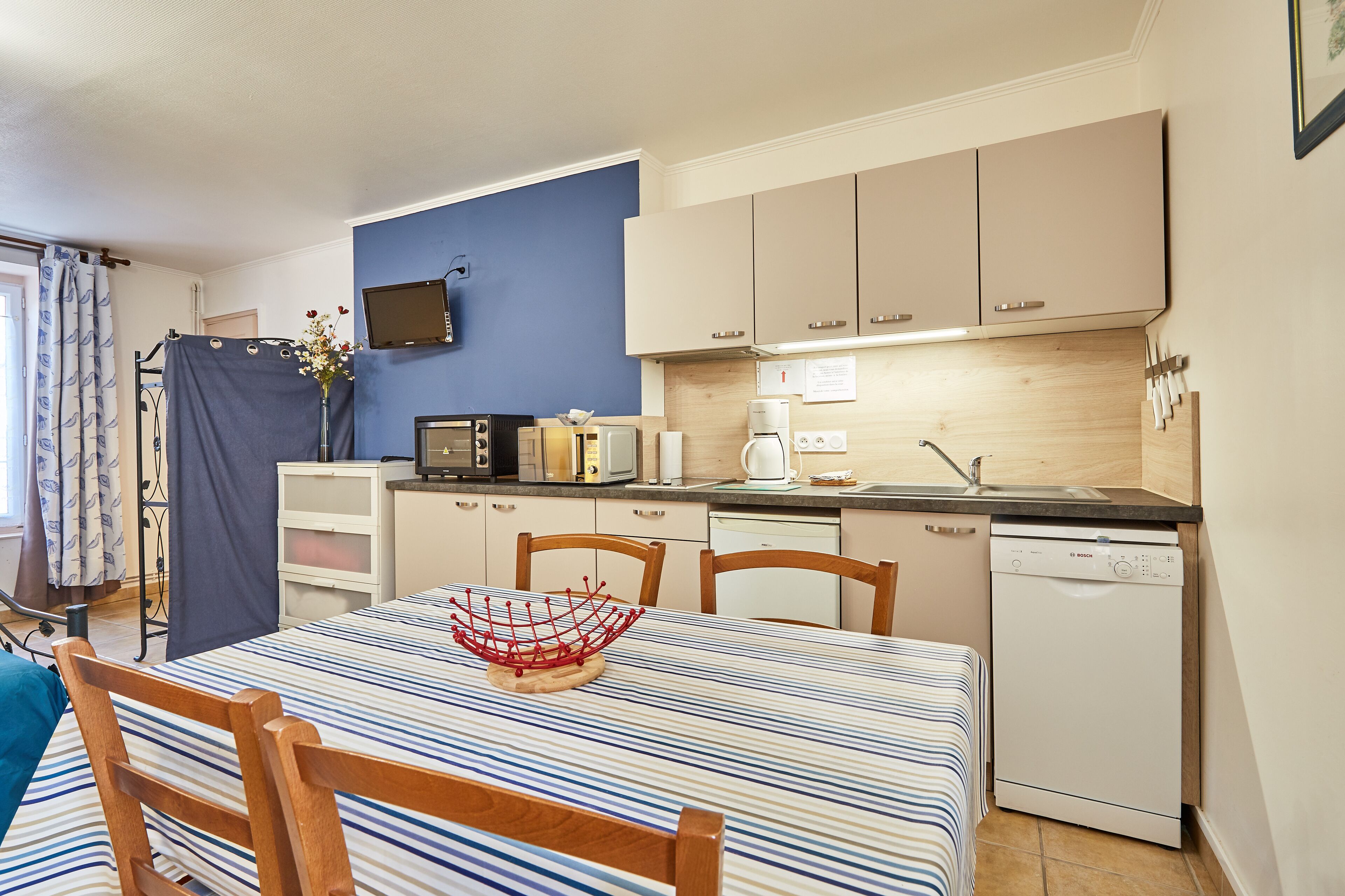 BEAUTIFUL STUDIO PETIT JUNO