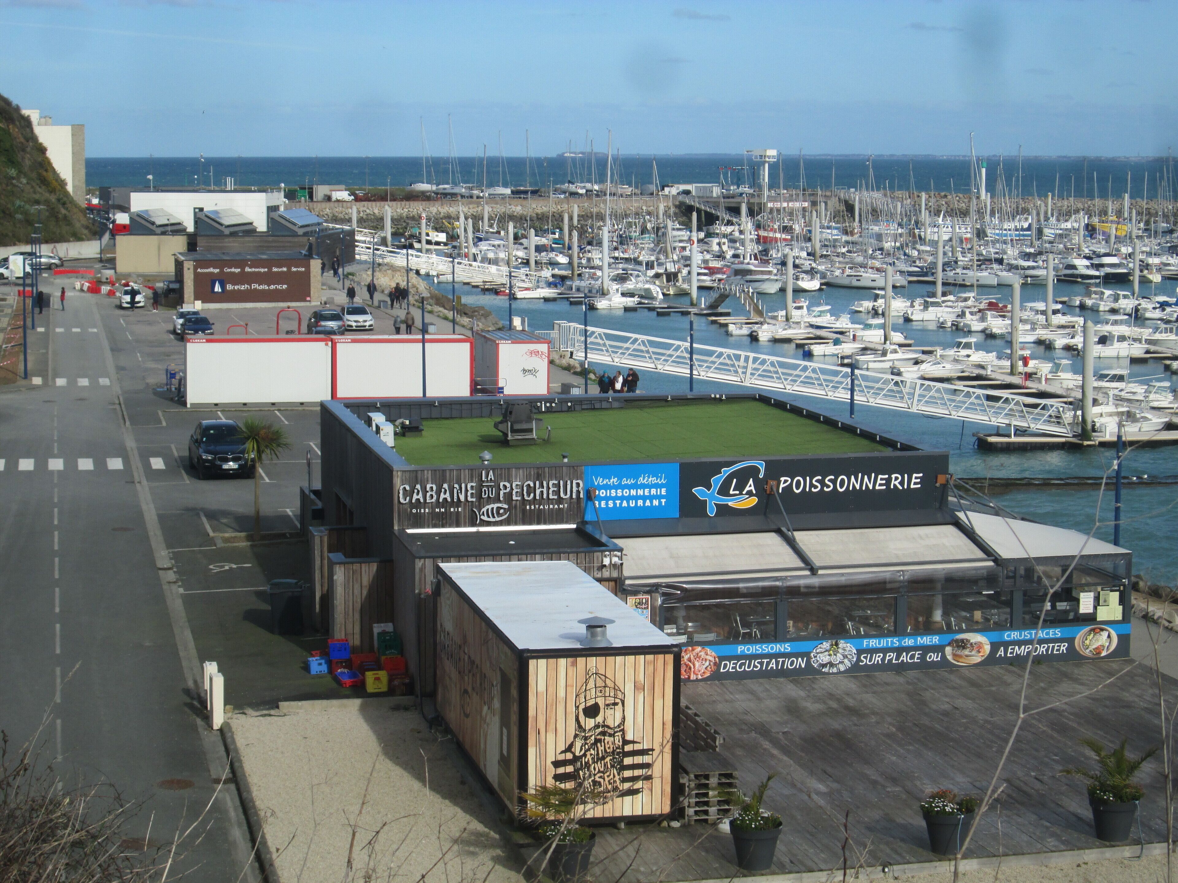 Marina/club náutico