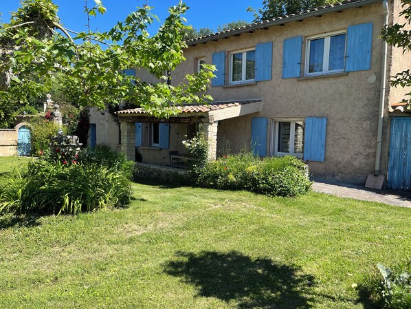 Extérieur
