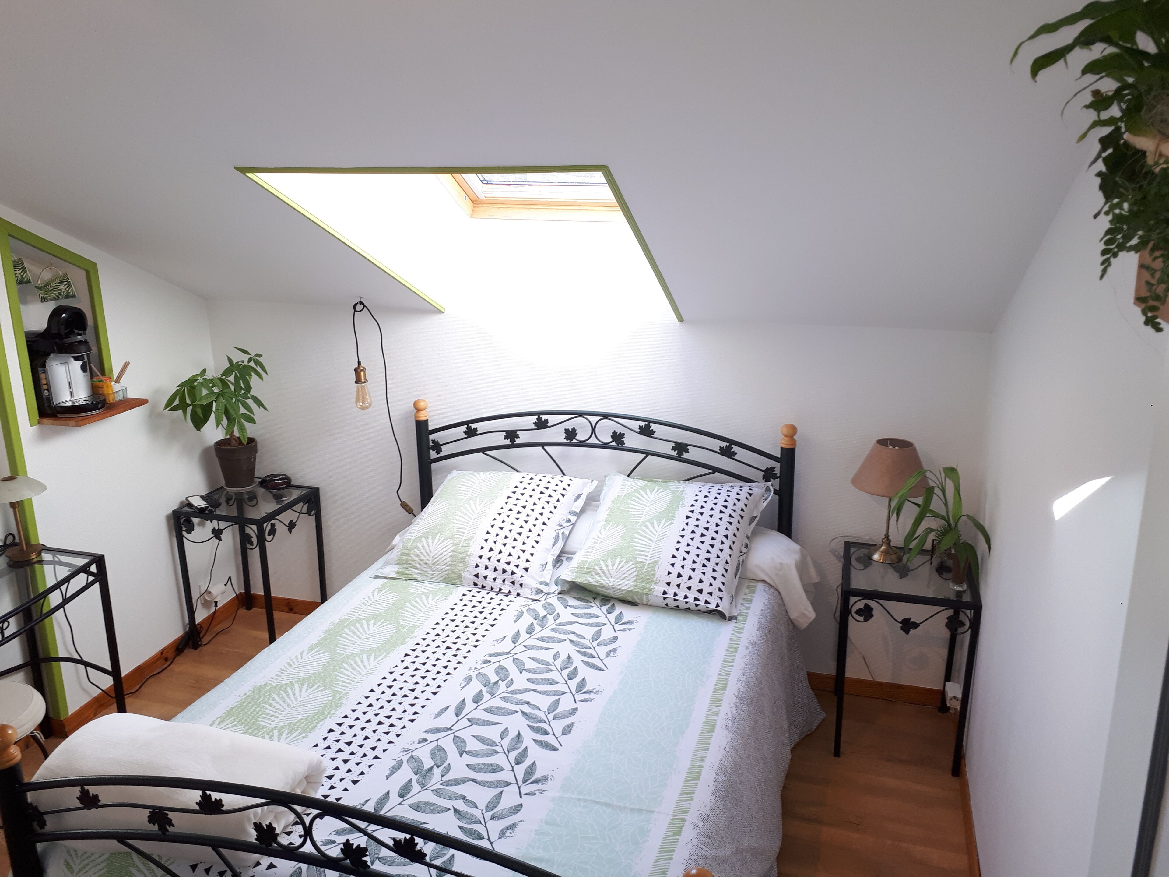 BetB in beautiful stone village house