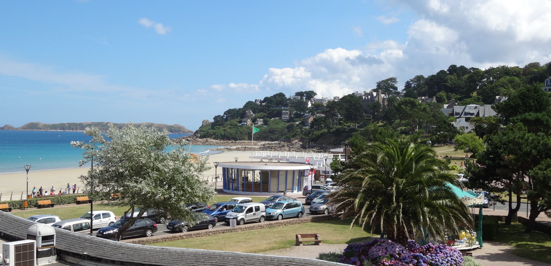 Strand