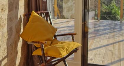 Maison calme et confortable, dominant la vallée du Lot, grand Figeac